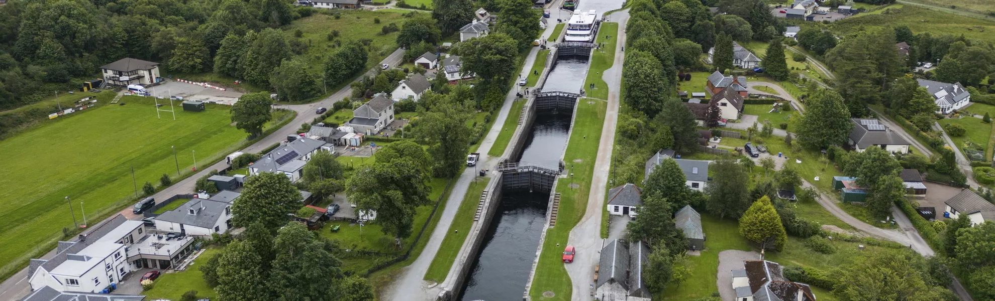 MV Lord of the Highlands im Neptune's Staircase - © Holger Leue / www.leue-photo.com