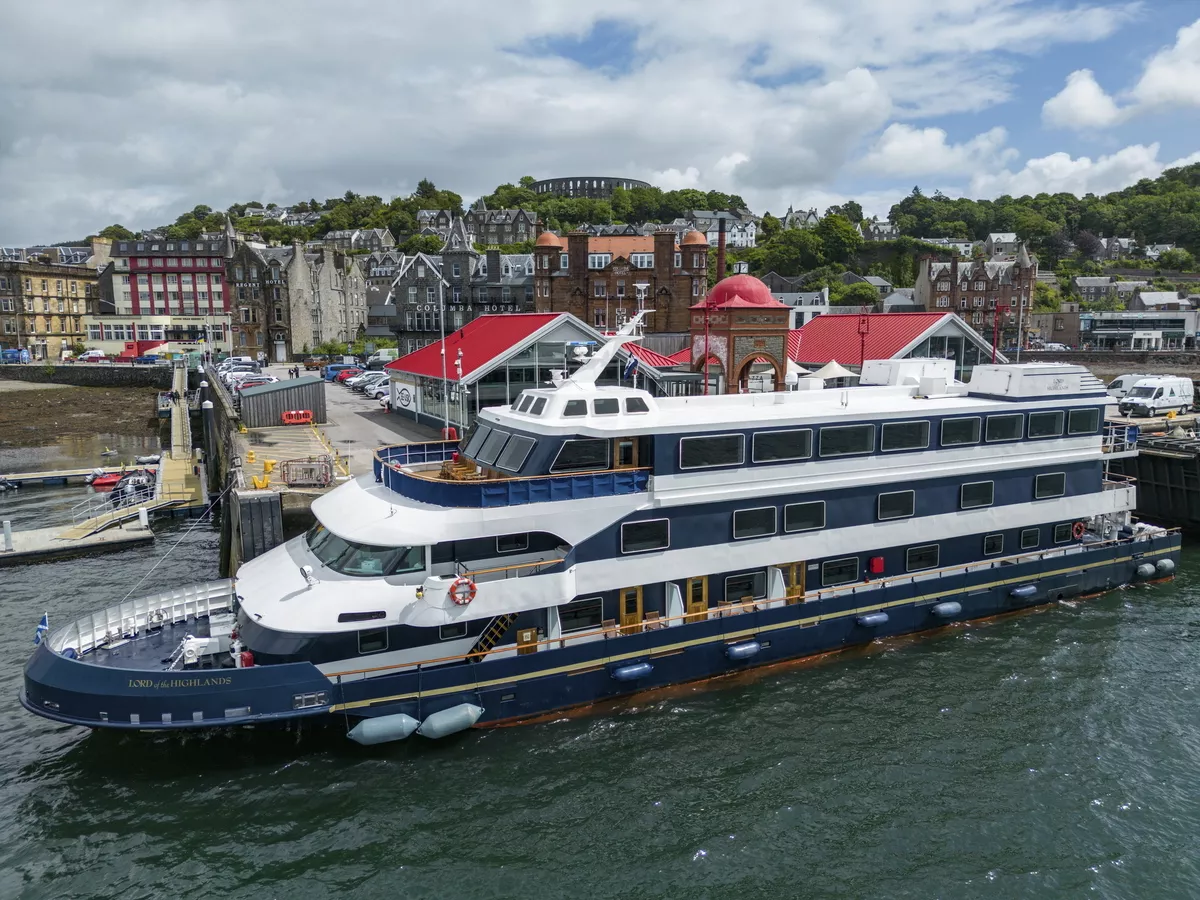 Unterwegs im Amazonas-Regenwald - © Mehdi Langanke