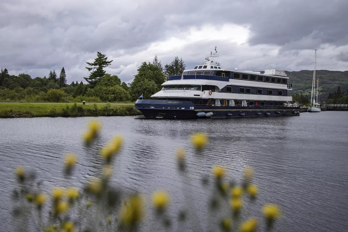 MV Lord of the Highlands****+ - © Holger Leue / www.leue-photo.com