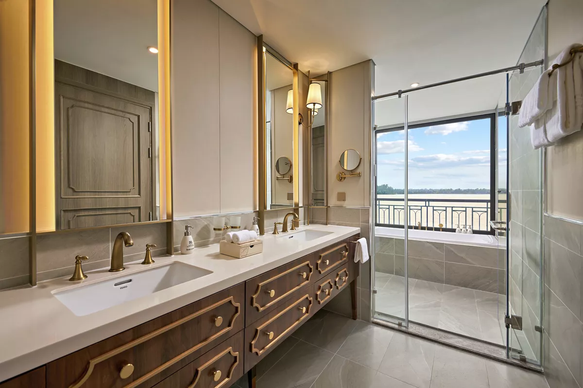 Bad, Grande Suite Oberdeck