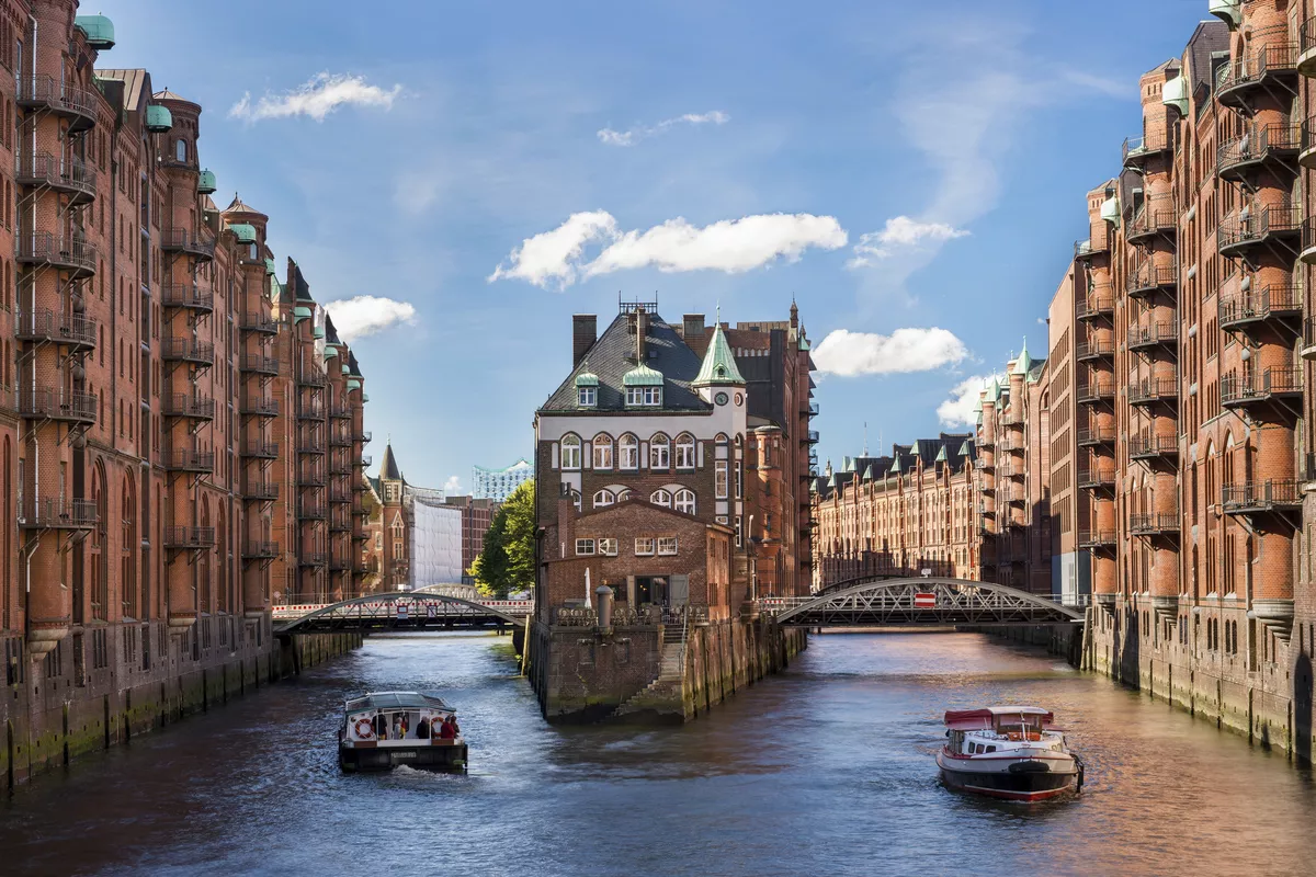 Landmark Wasserschloss, Hamburg - © NilsZ - stock.adobe.com