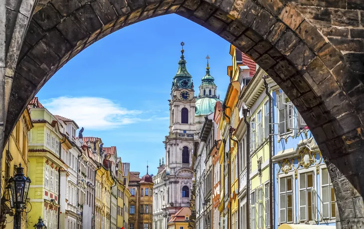 Blick in die Altstadt, Prag - © shutterstock_173388254