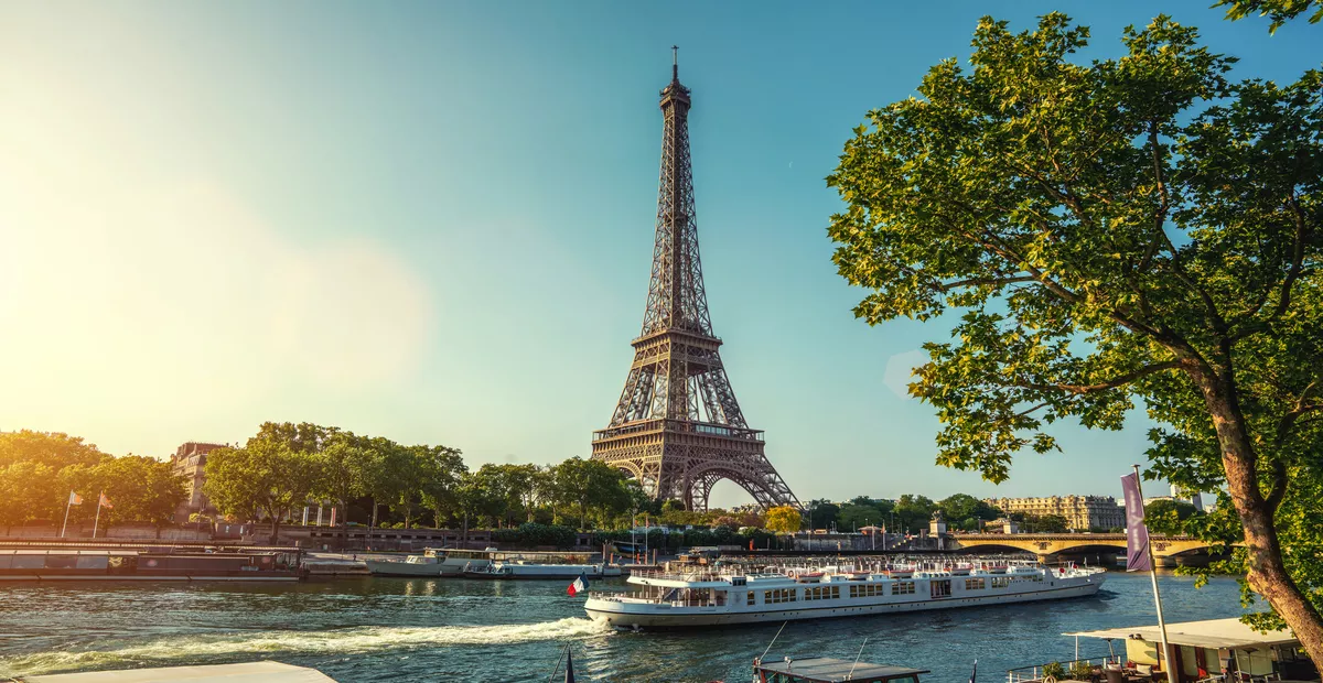 Eiffelturm in Paris - © AA+W - stock.adobe.com