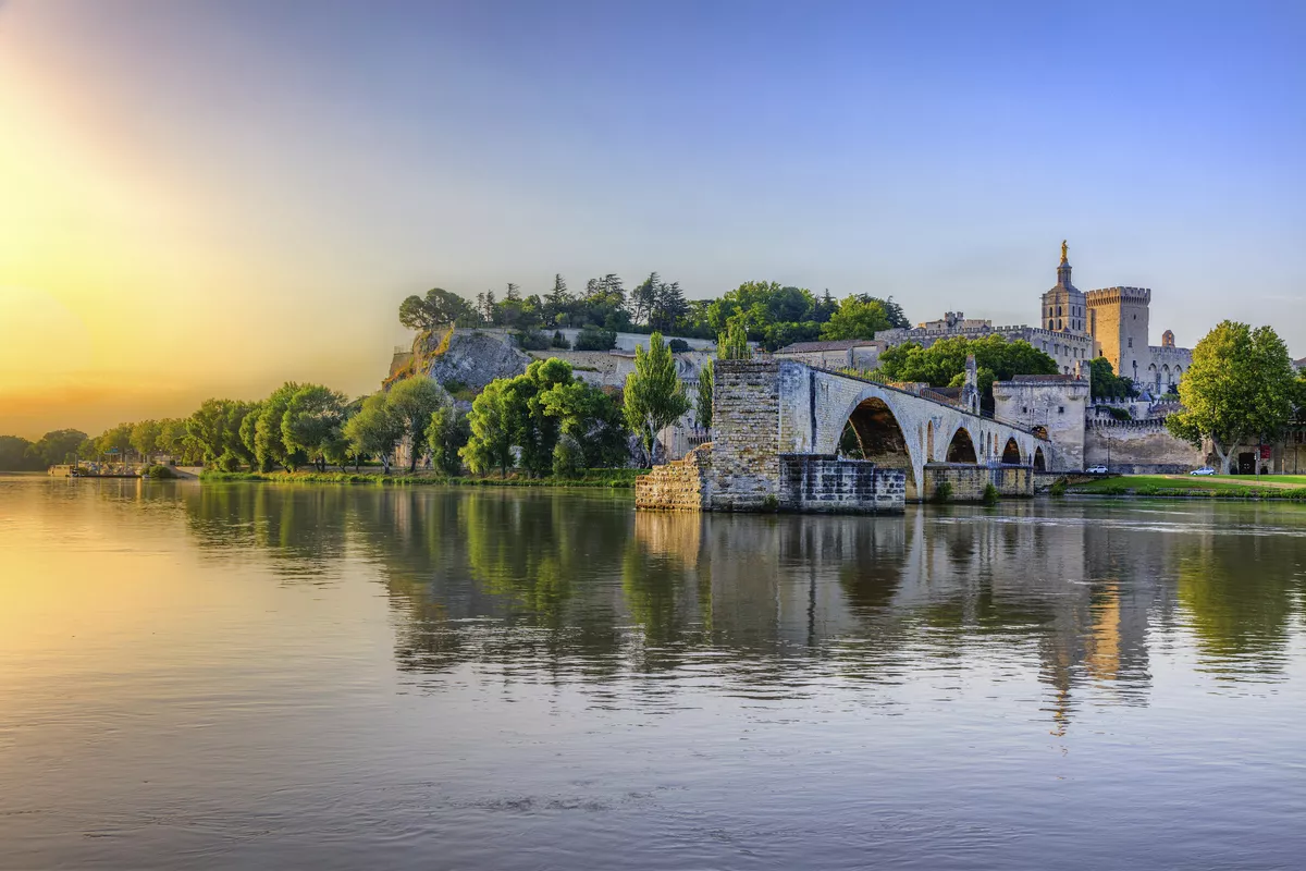 Pont Saint-Bénézet, Avignon  - © fenlio - stock.adobe.com