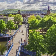 Saarland Saarbrücken Blick über die Alte Brücke und auf die A