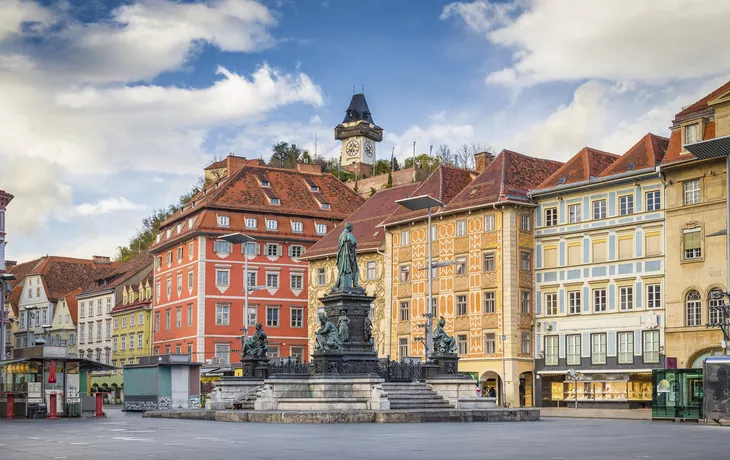 © JFL Photography - stock.adobe.com - Historic city of Graz with main square, Styria, Austria