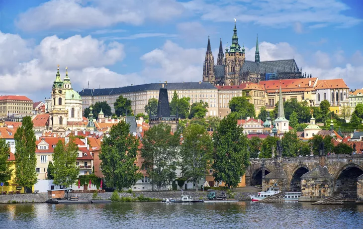 Mönche, Luang Prabang - © delkoo - Fotolia