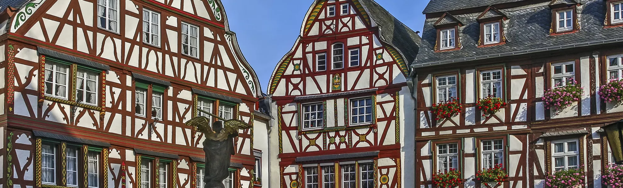 Bernkastel-Kues - © shutterstock_256132360