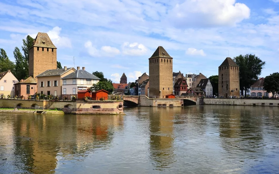 Ponts Couverts, Strasbourg - © shutterstock_272429498