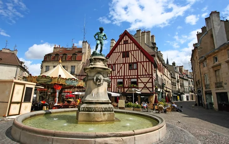 © Tupungato - stock.adobe.com - Dijon, Frankreich