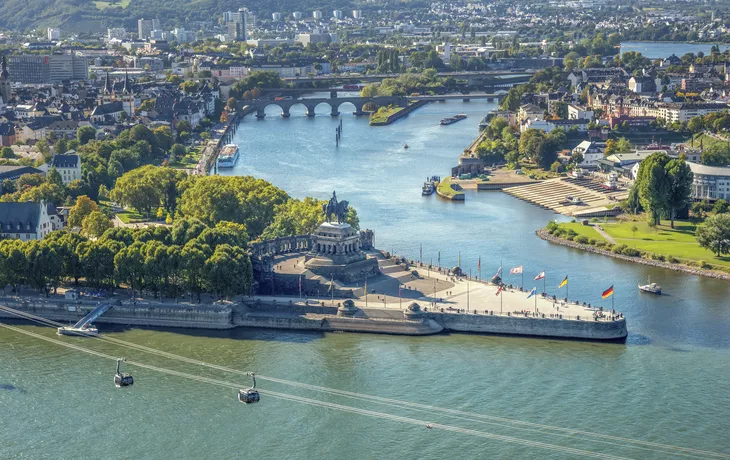 © Sina Ettmer - stock.adobe.com - Koblenz, Blick auf das Deutsche Eck 