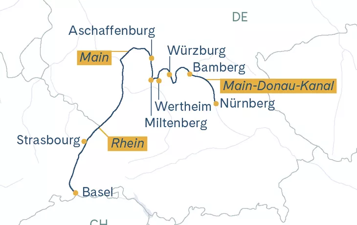 Blick vom Nil auf Luxor, Ägypten - ©olyasolodenko - stock.adobe.com