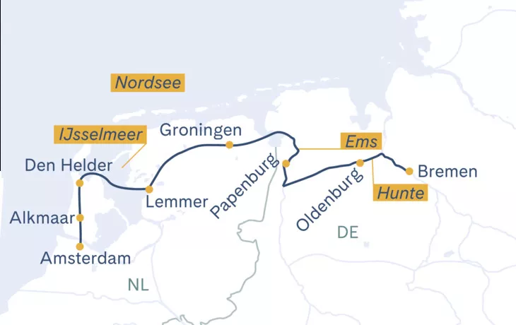 Blick vom Nil auf Luxor, Ägypten - ©dietwalther - stock.adobe.com