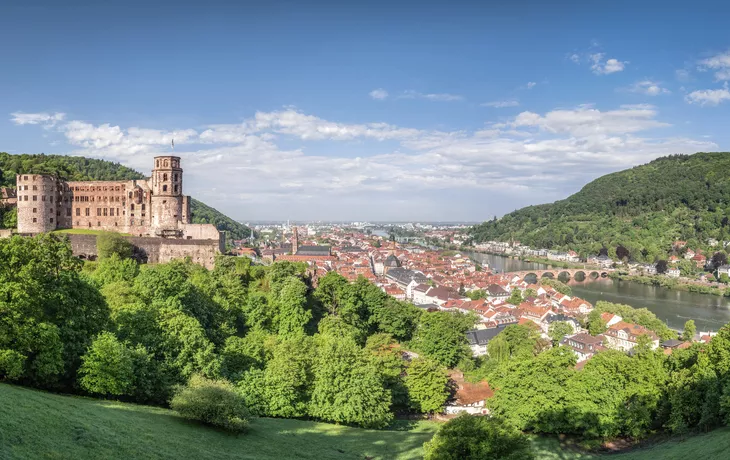 © eyetronic - stock.adobe.com - Historische Altstadt und Schloss, Heidelberg