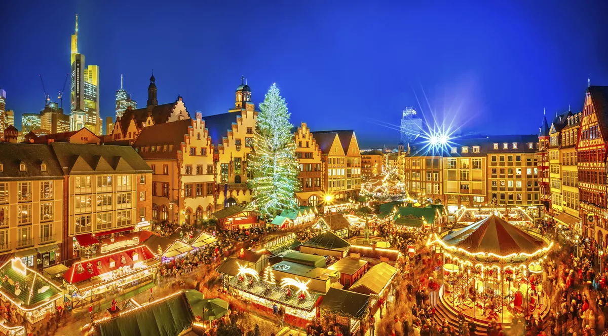 Weihnachtsmarkt, Frankfurt - © sborisov - Fotolia