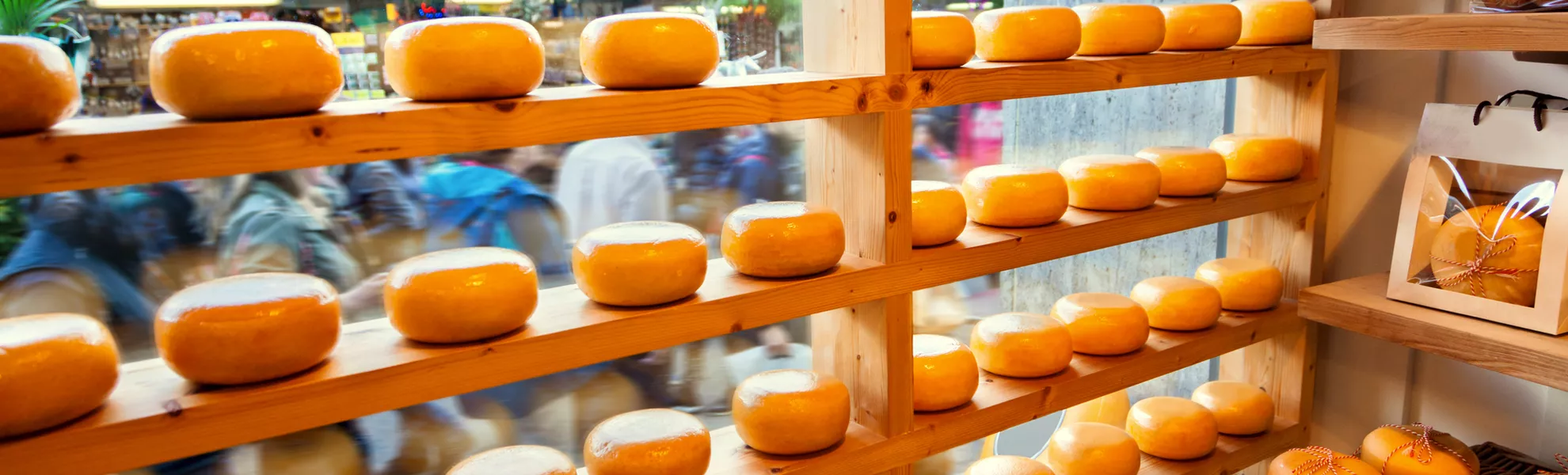 Käsegeschäft in Gouda - © adisa - stock.adobe.com