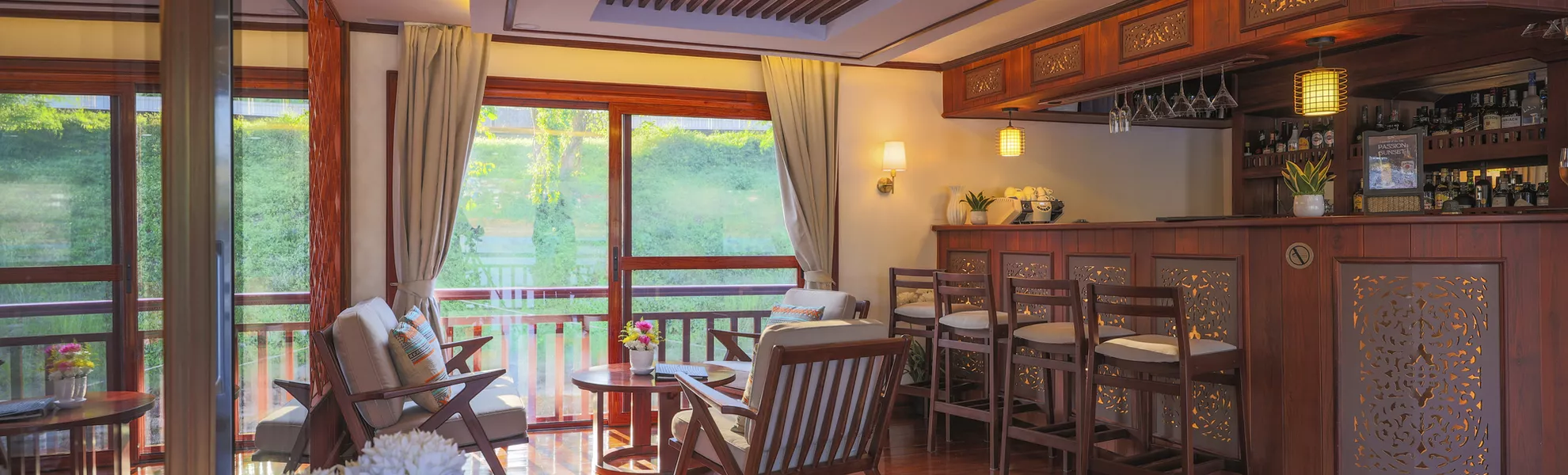 Bar - © Holger Leue / www.leue-photo.com