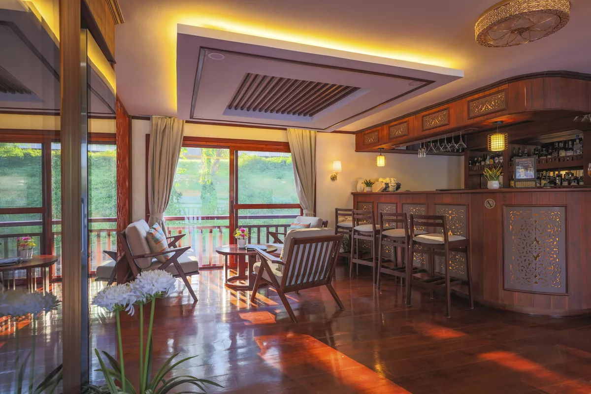 Bar - © Holger Leue / www.leue-photo.com