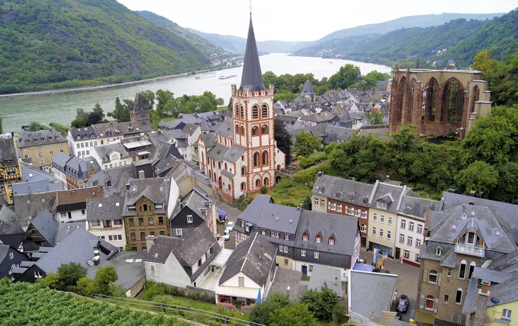 Bacharach am Romantischen Rhein - © shutterstock_83500129