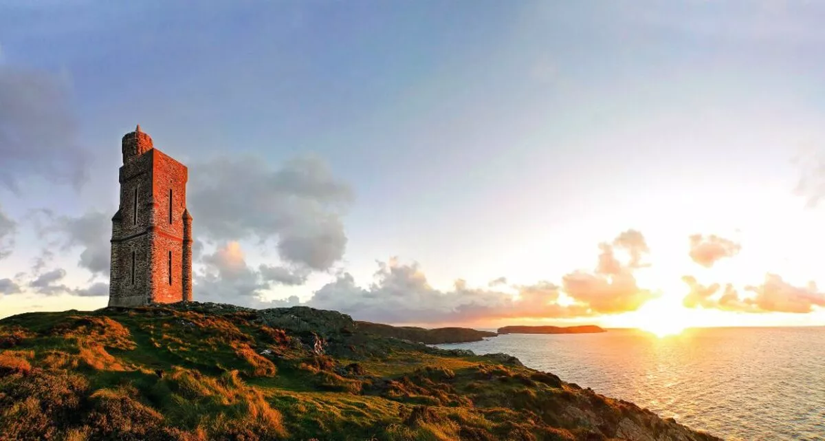 Panorama of South of the Isle of Man with Milner Tower - © tr3gi - Fotolia