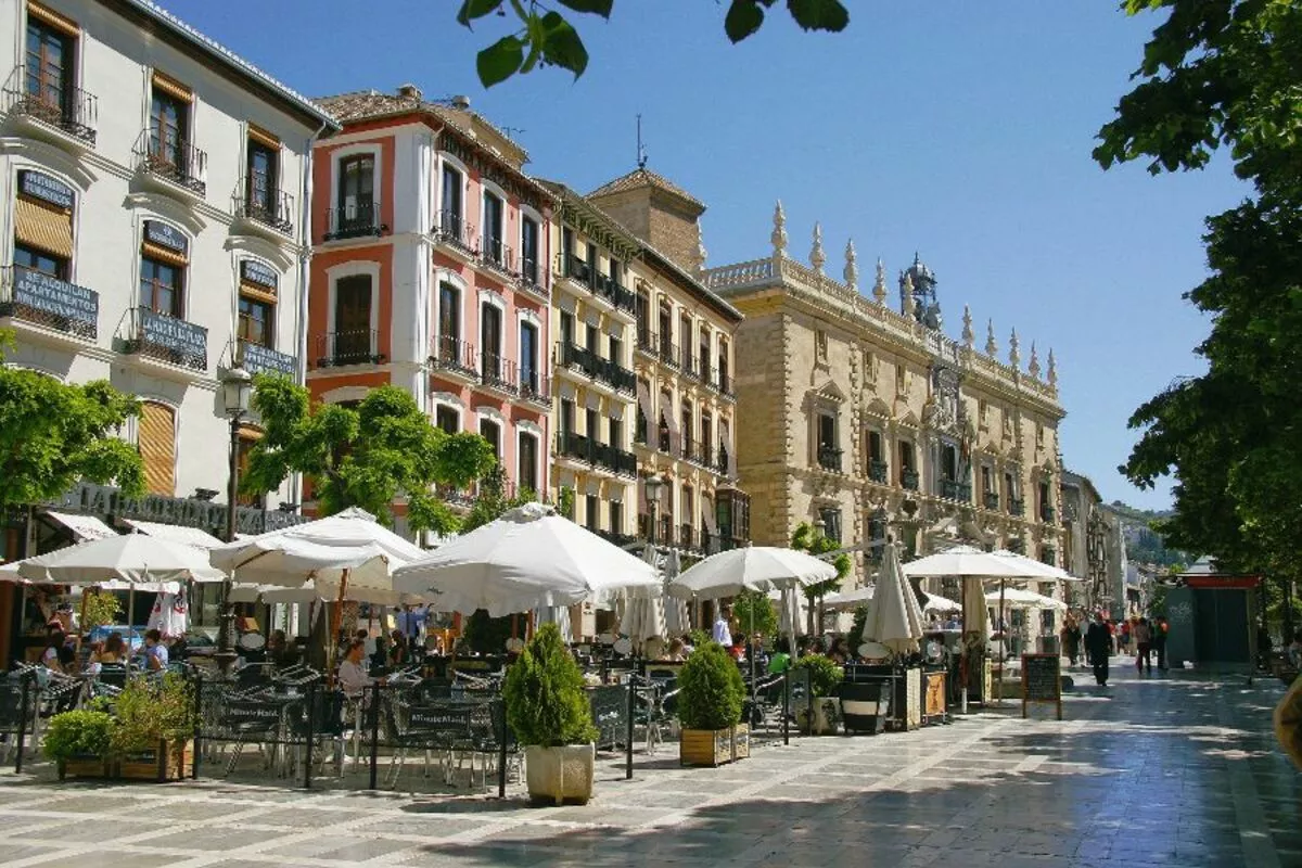 Plaza Nueva in Granada