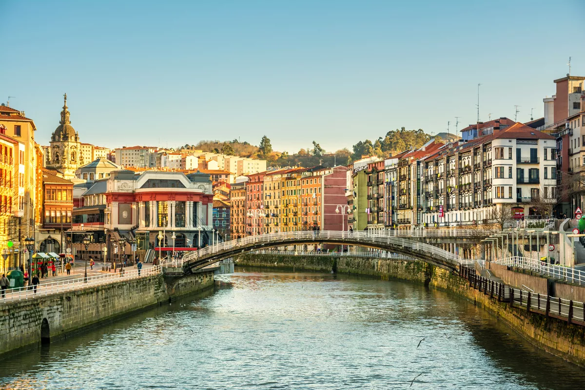 Bilbao - ©jon_chica - stock.adobe.com