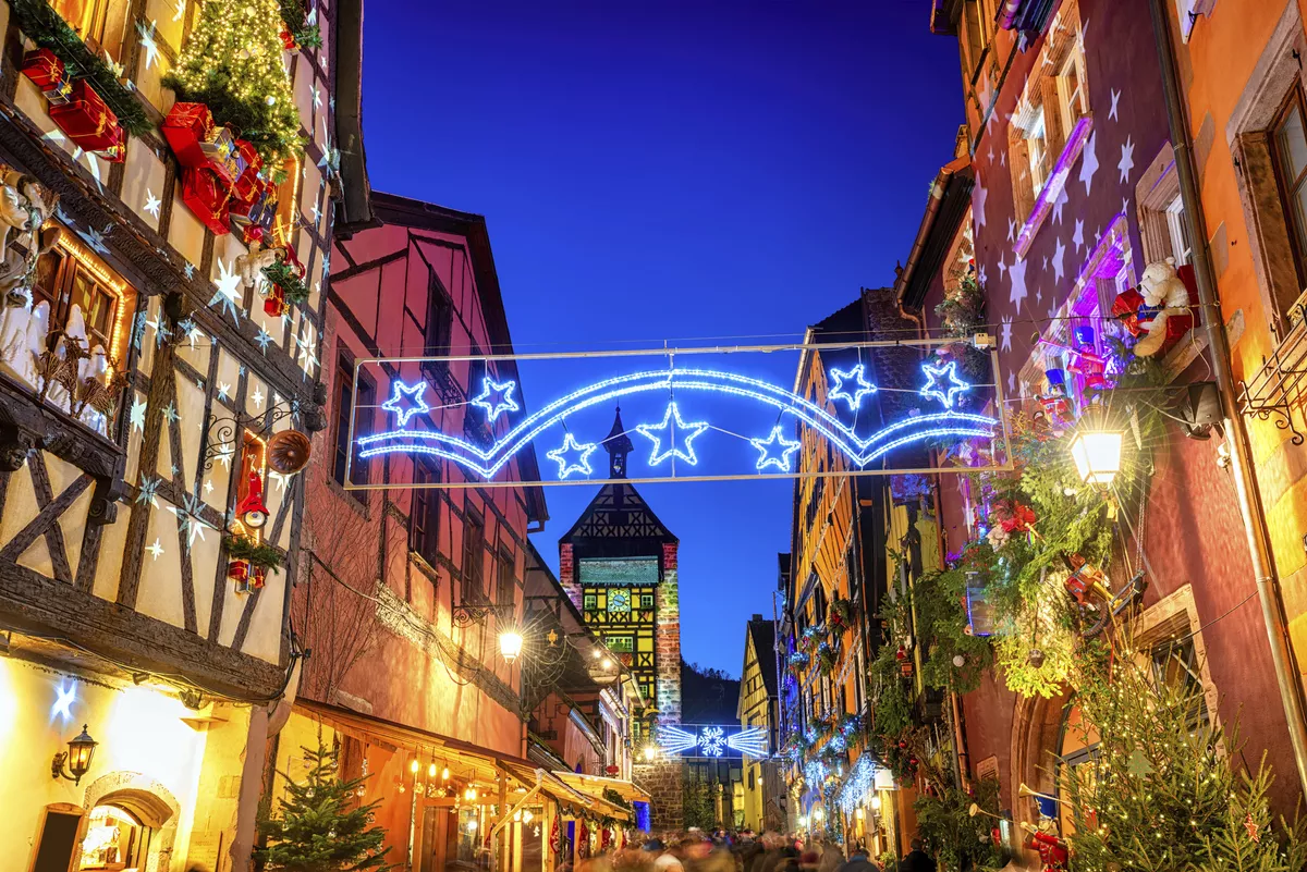Weihnachtsmarkt, Riquewihr - © Boris Stroujko - stock.adobe.com