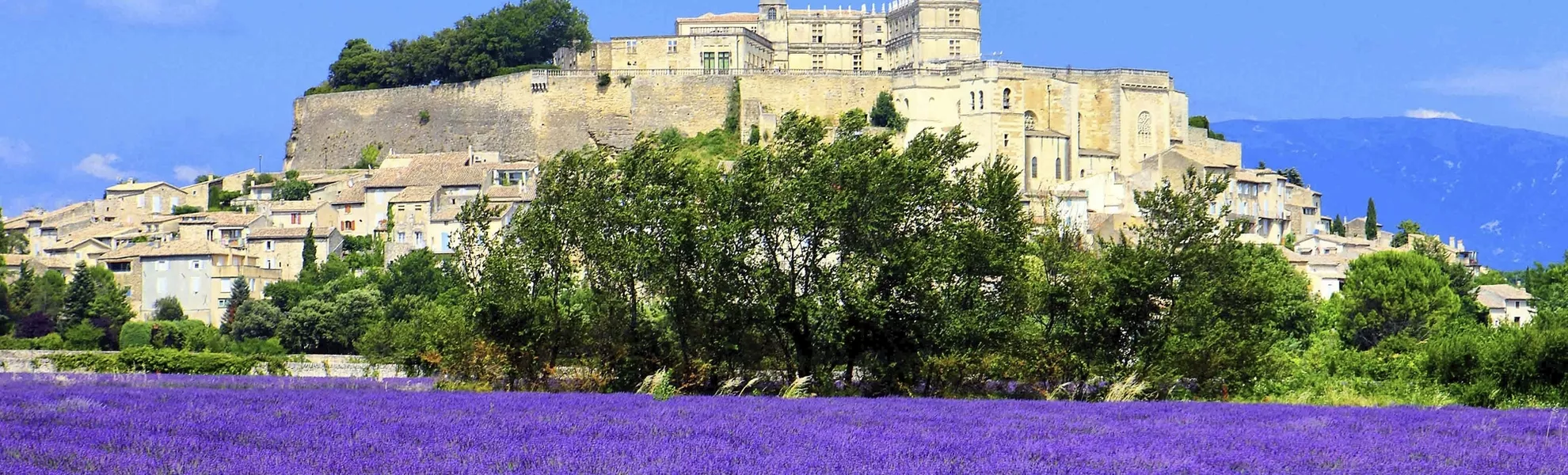 Altstadt von Grignan - © Getty Images/iStockphoto