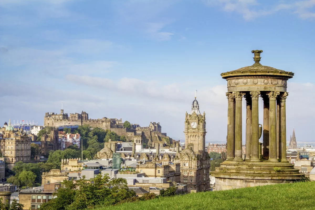 Abendstimmung in Amsterdam - © sborisov - Fotolia