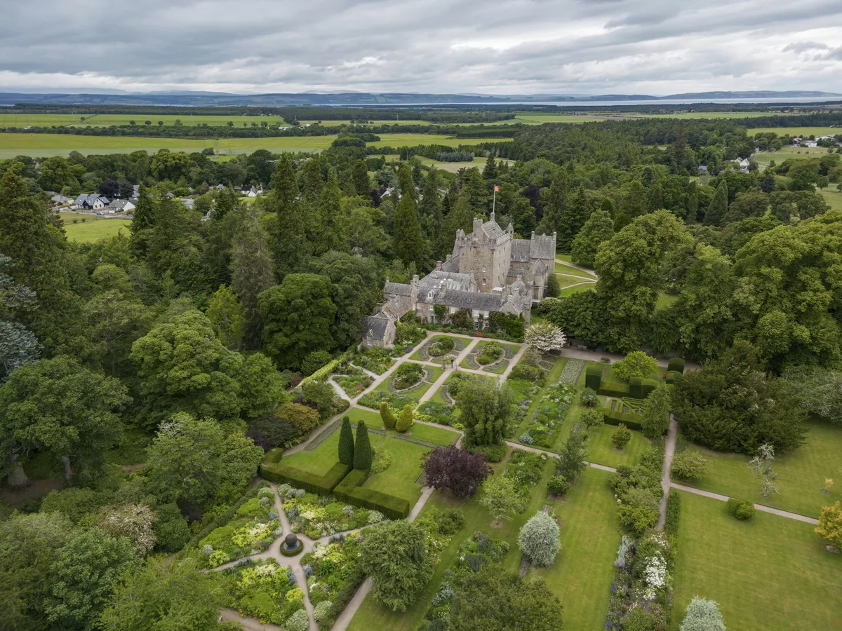 Cawdor Castle - © Holger Leue / www.leue-photo.com