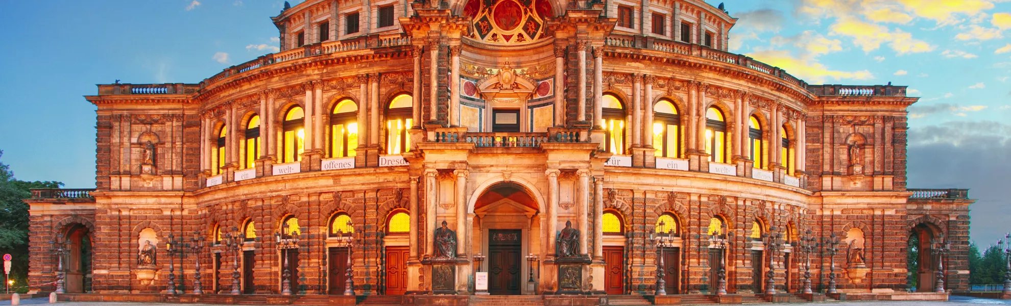 Semperoper - © TTstudio - stock.adobe.com