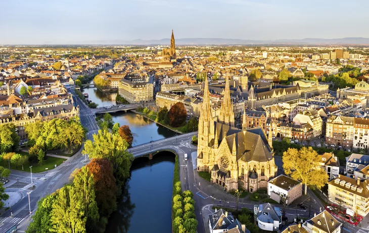 © Leonid Andronov - stock.adobe.com - Paulskirche, Strasbourg