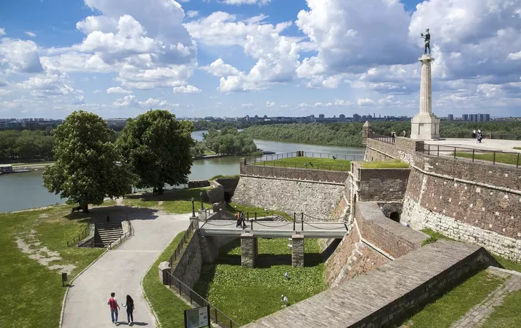 Blick vom Nil auf Luxor, Ägypten - ©dietwalther - stock.adobe.com