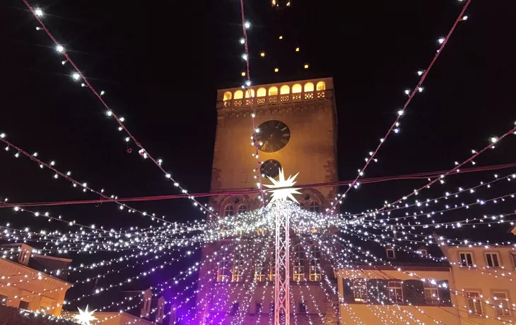 © Getty Images/iStockphoto - Weihnachtsmarkt, Speyer