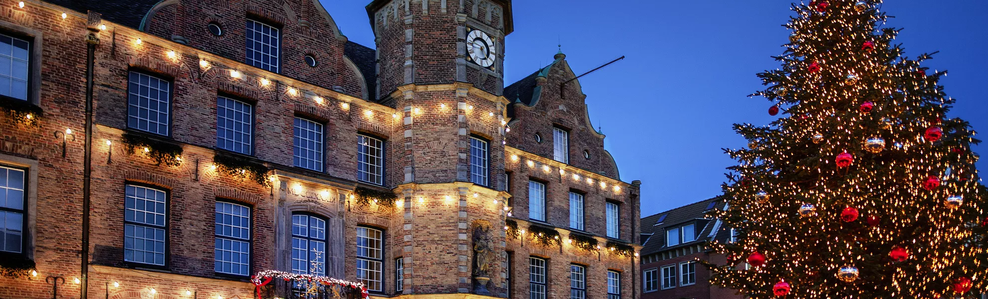 Weihnachtszeit in Düsseldorf - © janvier - stock.adobe.com