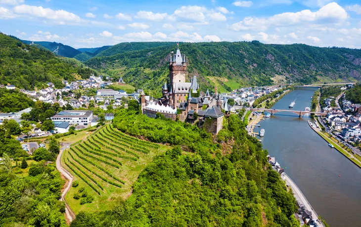 © saiko3p - stock.adobe.com - Reichsburg in Cochem an der Mosel