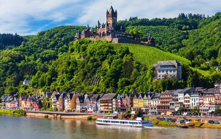 © saiko3p - stock.adobe.com - Reichsburg in Cochem an der Mosel