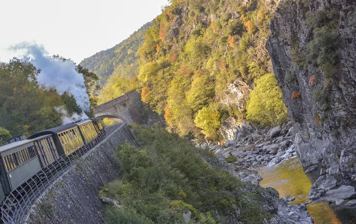 moderne Wohnungen am Kanal in Aarhus, Dänemark - © allard1 - stock.adobe.com