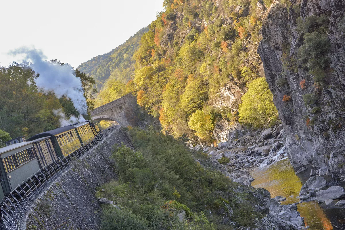 moderne Wohnungen am Kanal in Aarhus, Dänemark - © allard1 - stock.adobe.com