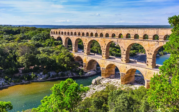 © Kushnirov Avraham - stock.adobe.com - Pont du Gard in der Provence