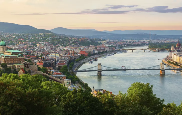© Givaga - stock.adobe.com - Budapest