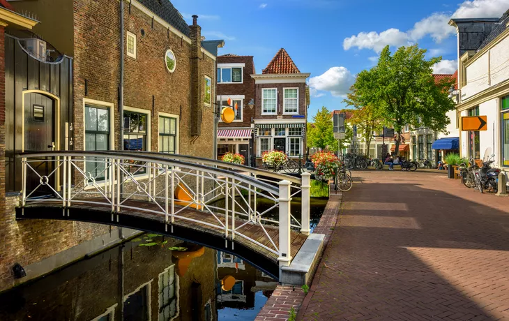 © Boris Stroujko - stock.adobe.com - Altstadt von Gouda