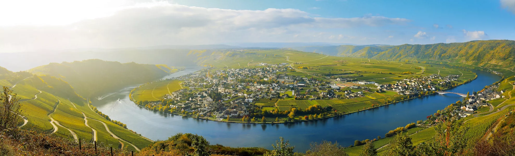 Mosel bei Piesport - © janmalburg - Fotolia