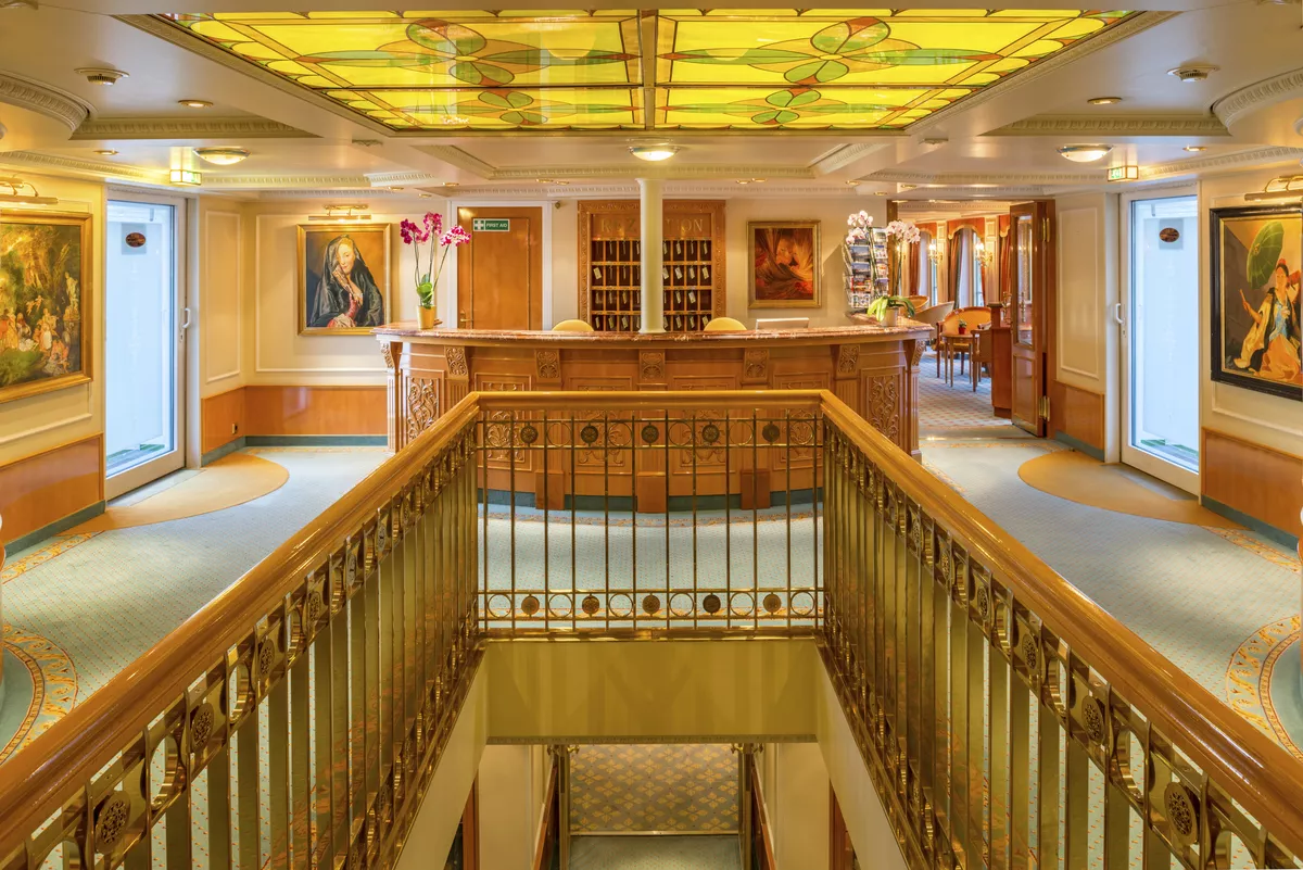Lobby - © 