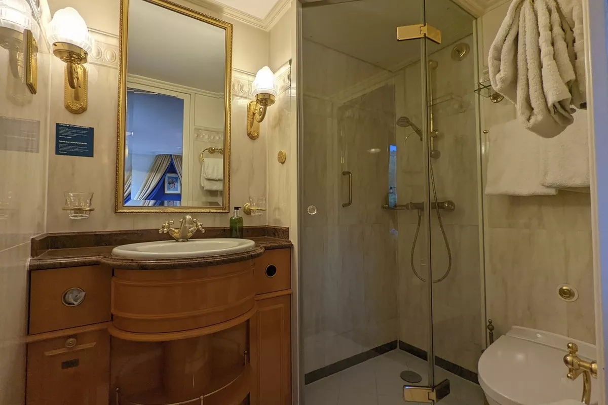 Dusche/WC - SE-Tours