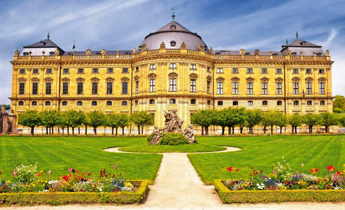 Residenz von Würzburg - © mojolo - Fotolia