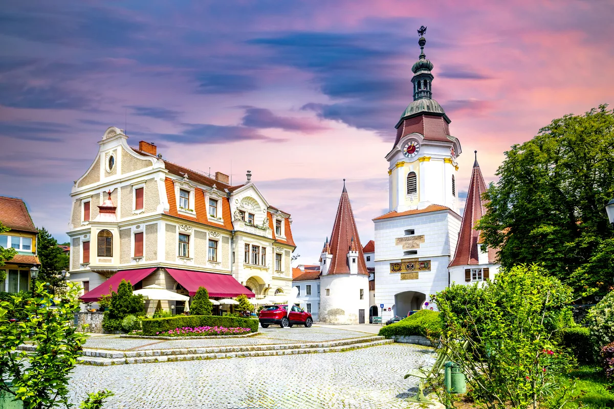 Altstadt von Krems an der Donau - © Sina Ettmer - stock.adobe.com