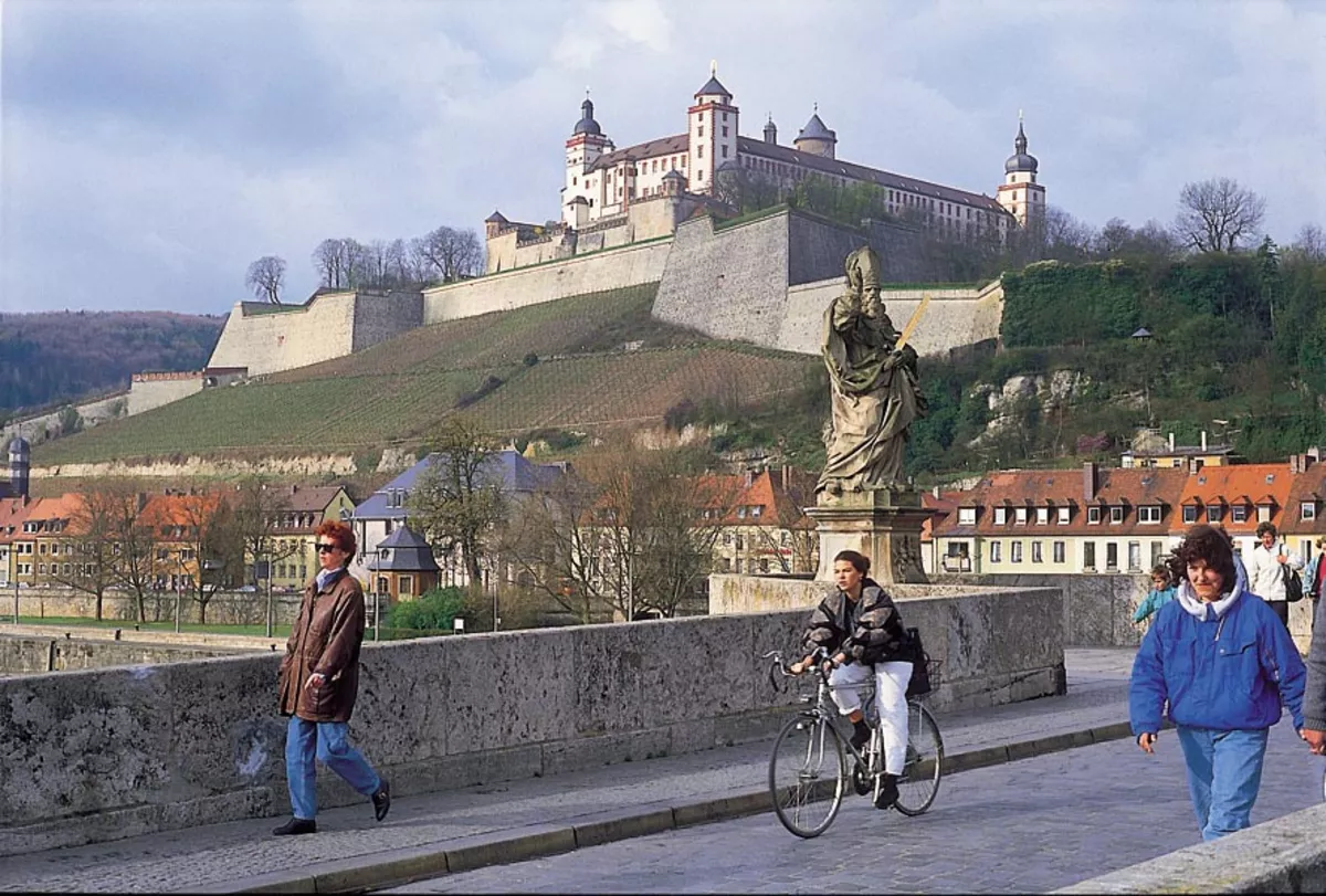 Festung Marienberg über Würzburg