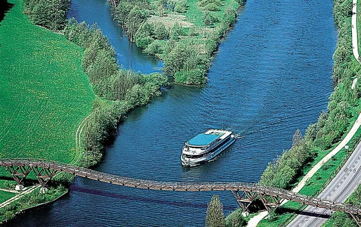 Main-Donau-Kanal im Naturpark Altmühltal