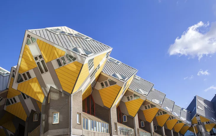 Gelbe Kubushäuser, Rotterdam - © Copyright: Peter de Kievith 
peter@fotografie.dk